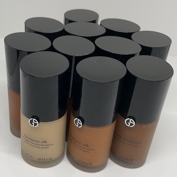 Giorgio Armani Luminous Silk Foundation